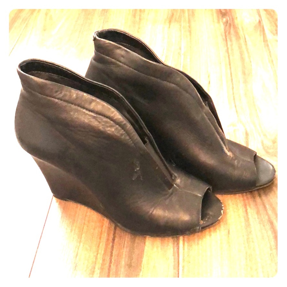 Jessica Simpson wedge heels